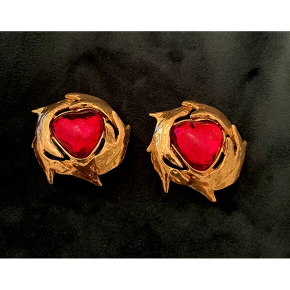 Beautiful Vintage Yves Saint Laurent YSL Goossens heart earrings - Picture 1 of 5